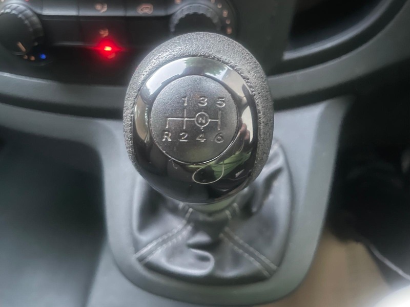 Mercedes-Benz Vito 2.1 114 Cdi Progressive Rwd L1 Euro 6 Ss Black #8