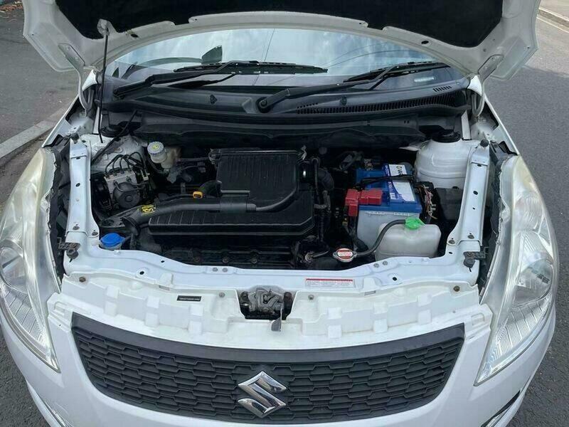 Suzuki Swift 1.2 Sz2 Hatchback White #3