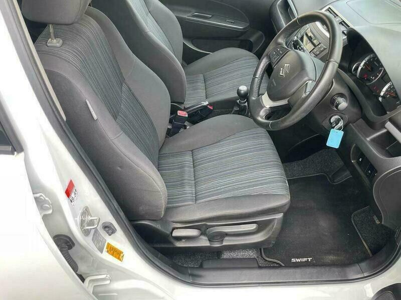 Suzuki Swift 1.2 Sz2 Hatchback White #6