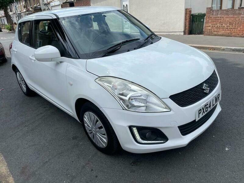 Suzuki Swift Hatchback White #23