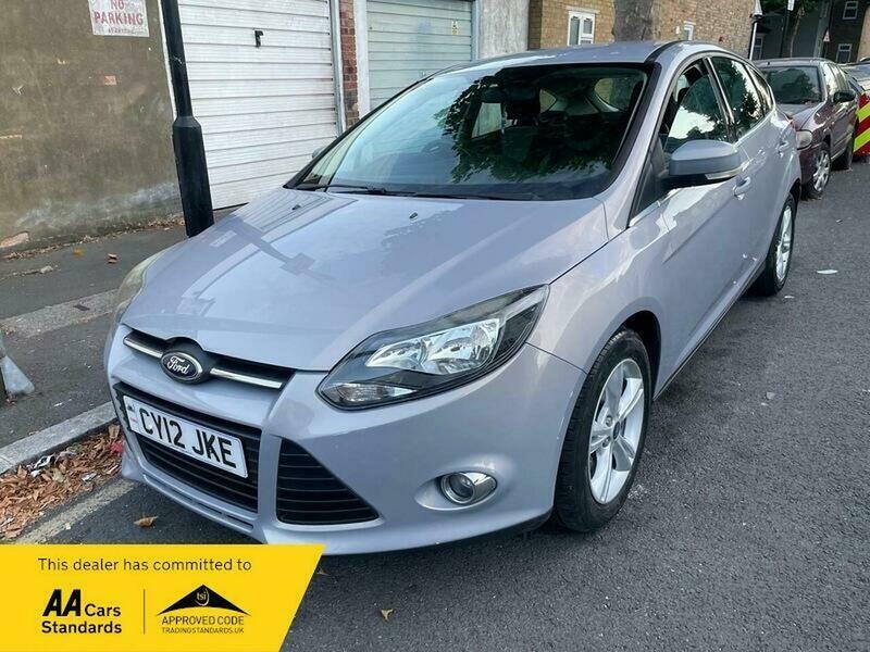 Ford Focus 1.6 Zetec Hatchback Silver