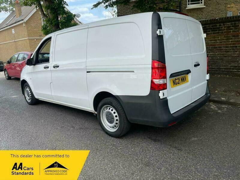 Mercedes-Benz Vito Automatic Silver #22