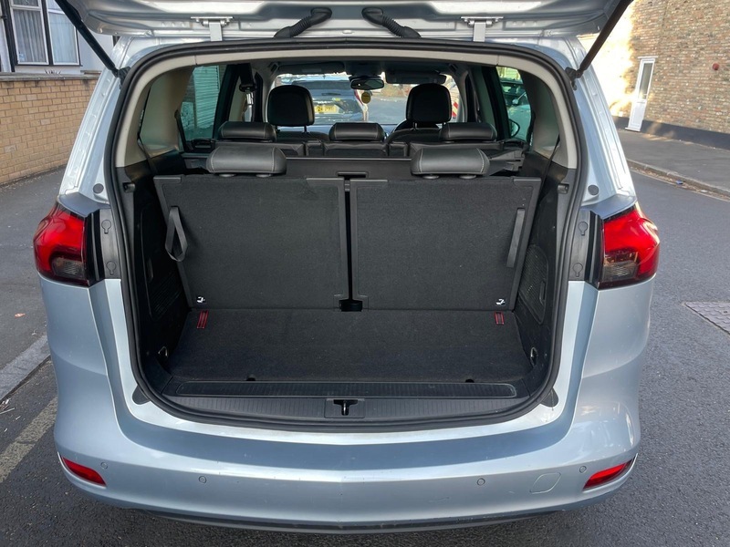 Vauxhall Zafira 2.0 Cdti Elite Black #22