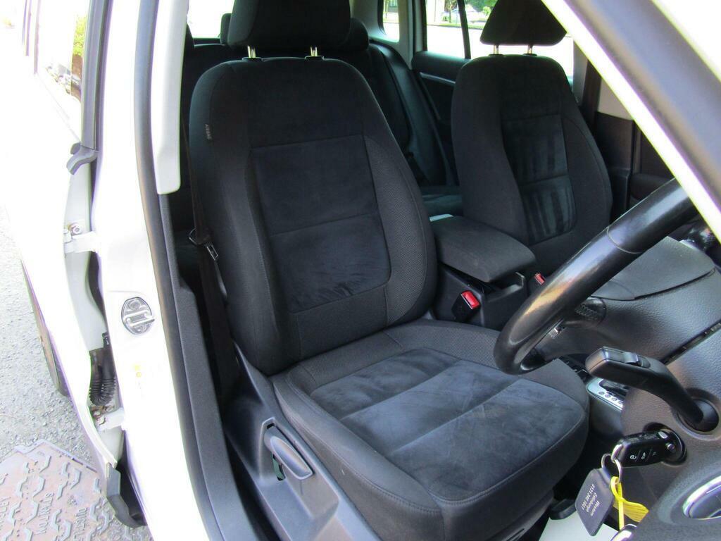 Volkswagen Tiguan 2.0 Tdi Bluemotion Tech Se Suv Silver #5