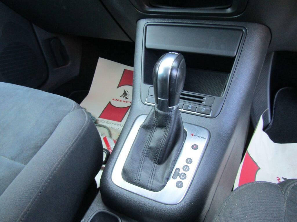 Volkswagen Tiguan 2.0 Tdi Bluemotion Tech Se Suv Silver #3