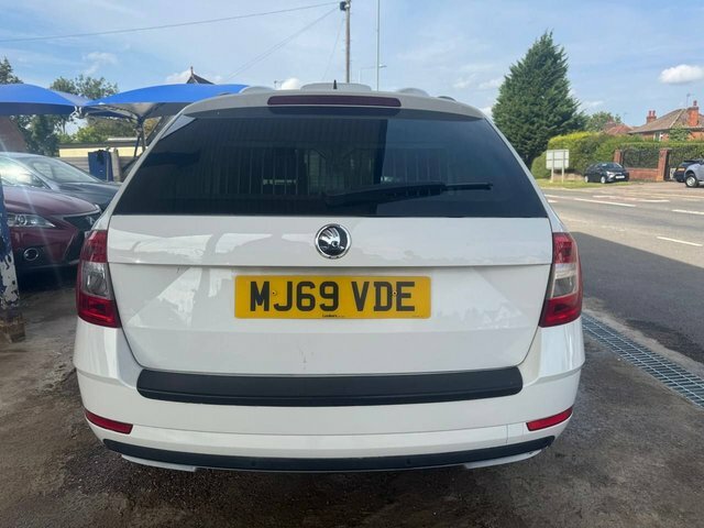 Skoda Octavia 1.6 Tdi Se Technology #24