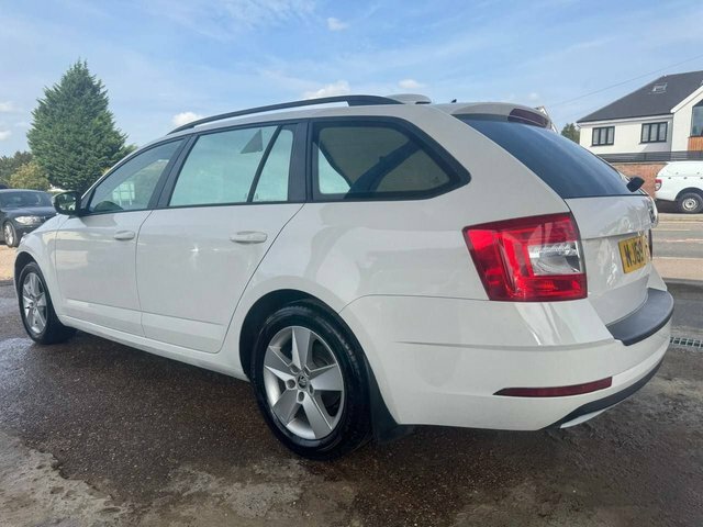 Skoda Octavia 1.6 Tdi Se Technology #9