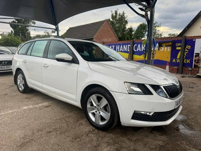Skoda Octavia 1.5 Tsi Gpf Act Se Estate Dsg Euro 6 S White #2