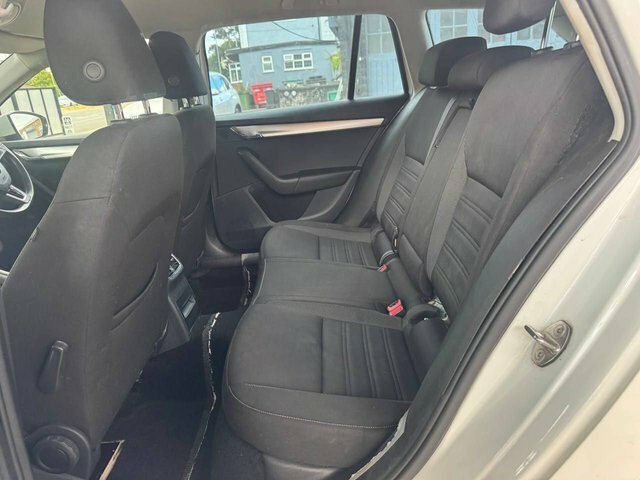 Skoda Octavia 1.6 Tdi Se Technology #16