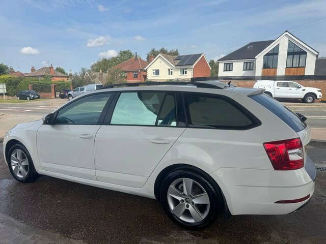 Skoda Octavia 1.6 Tdi Se Technology #12