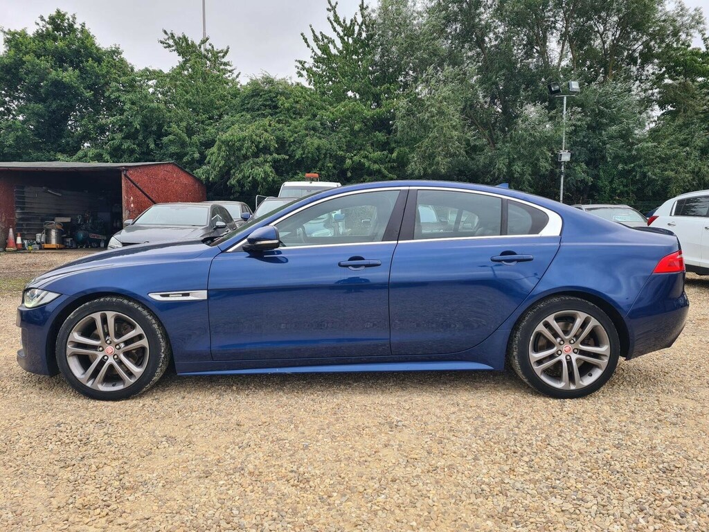 Jaguar XE Saloon 2.0 Gtdi R-sport Euro 6 Ss 201 SJ16FWH Blue #6
