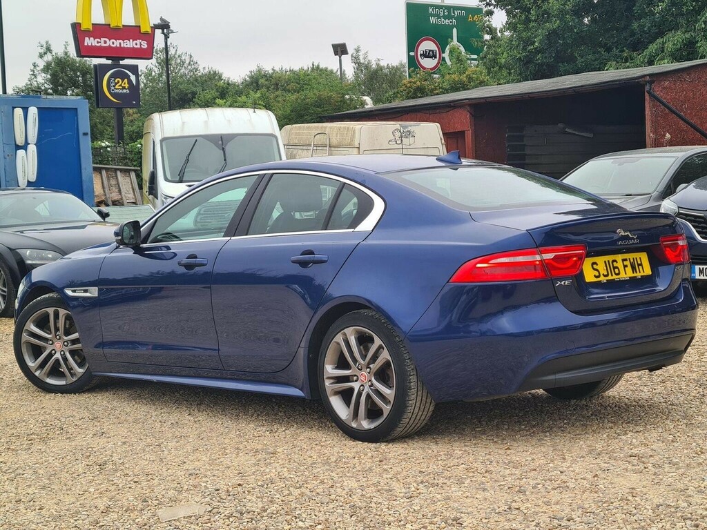 Jaguar XE Saloon 2.0 Gtdi R-sport Euro 6 Ss 201 SJ16FWH Blue #4