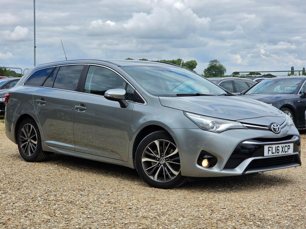Toyota Avensis Estate 2.0 D-4d Business Edition Plus Touring Spor FL16XCP Grey