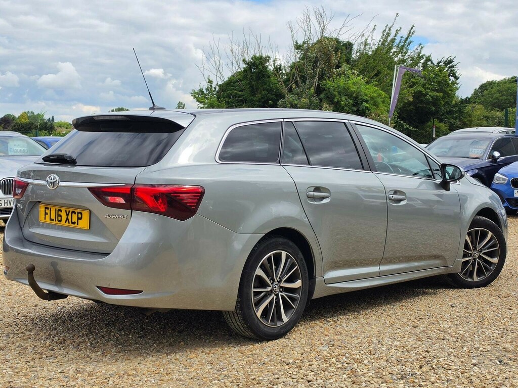 Toyota Avensis Estate 2.0 D-4d Business Edition Plus Touring Spor FL16XCP Grey #3