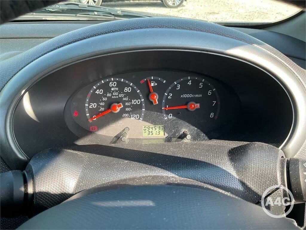 Nissan Micra 1.4 16V Se Hatchback 163 Gk Silver #7