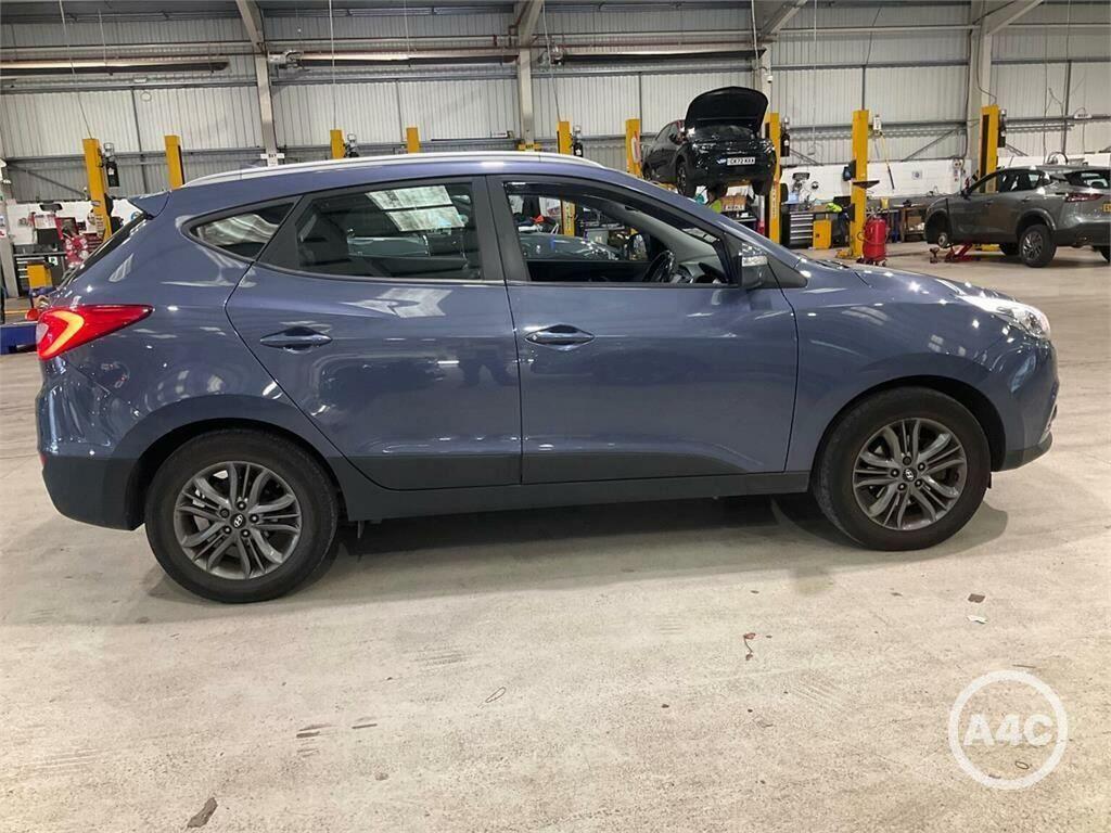 Hyundai Ix35 1.7 Crdi Se Euro 5 Ss Nav Blue #4
