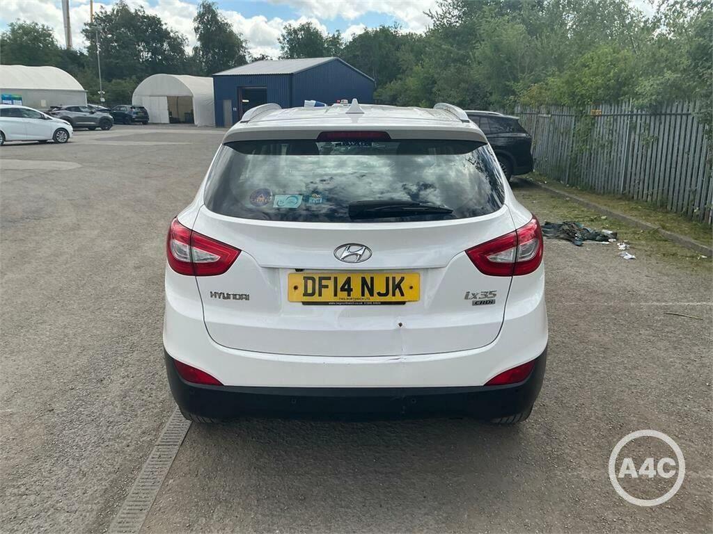 Hyundai Ix35 1.7 Crdi Se Euro 5 Ss Nav White #6
