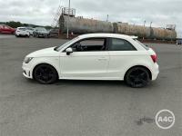 Audi A1 2.0 Tdi Black Edition Blue #17