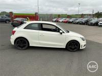 Audi A1 2.0 Tdi Black Edition Blue #16