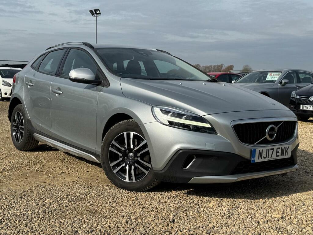 Volvo V40 Cross Country Hatchback 2.0 T3 Euro 6 Ss 201717 Silver