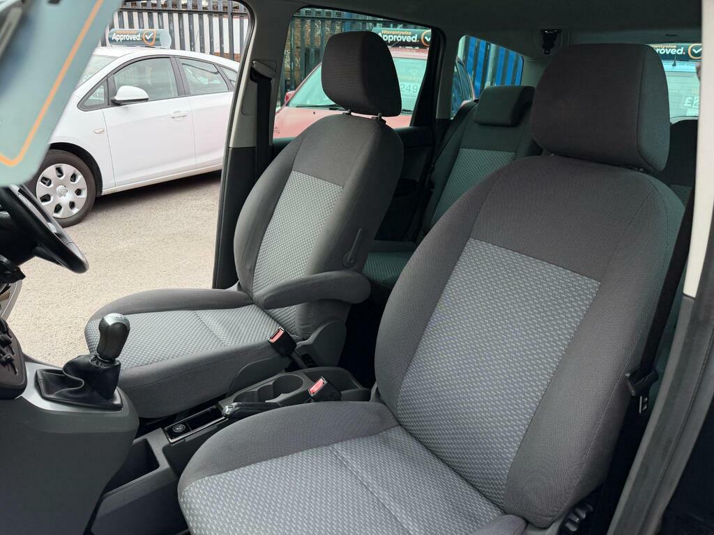 Ford Focus C-Max 1.6 16V Zetec Mpv 166 G Km 99 B Silver #26