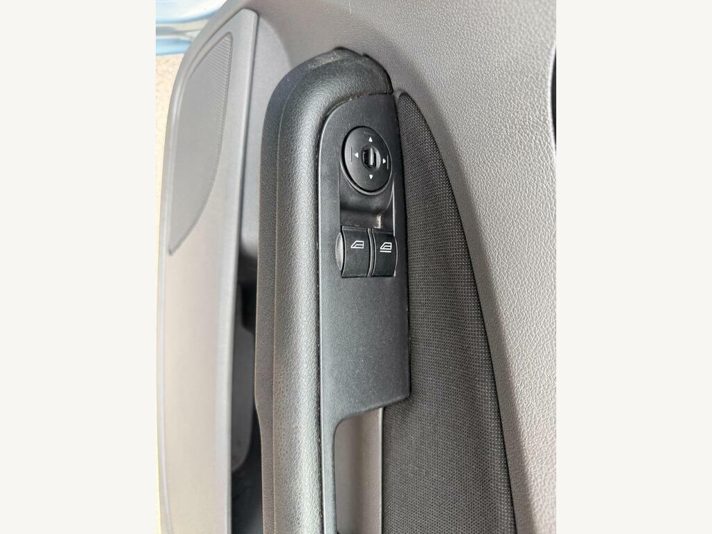 Ford Focus 1.6 Zetec Px To Clear 13 Stamps By Us Blue #18