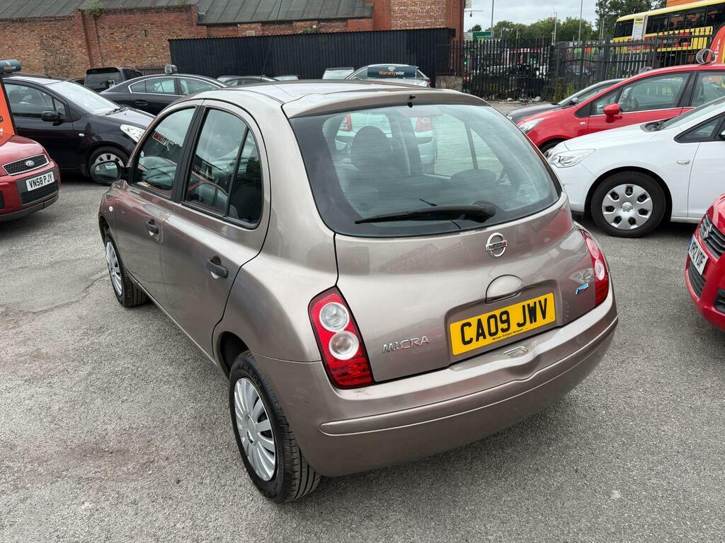 Nissan Micra 1.2 16V Visia Beige #4