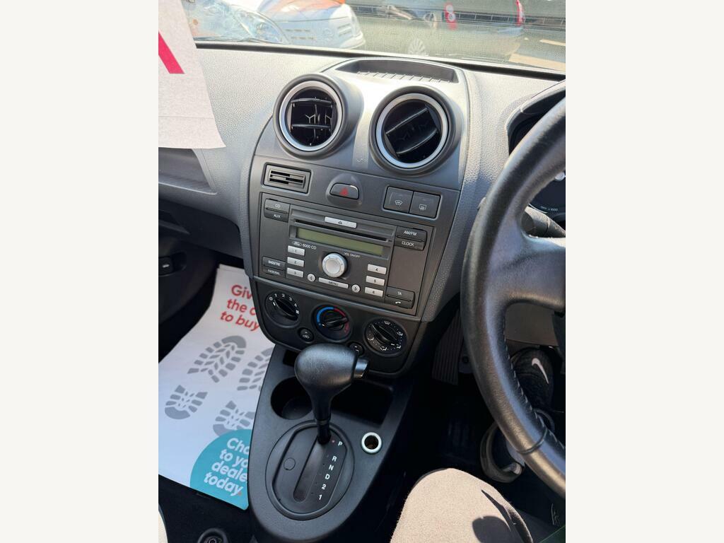Ford Fiesta 1.4 Zetec Climate Tdci 30 Pound Tax, 64Mpg Silver #14