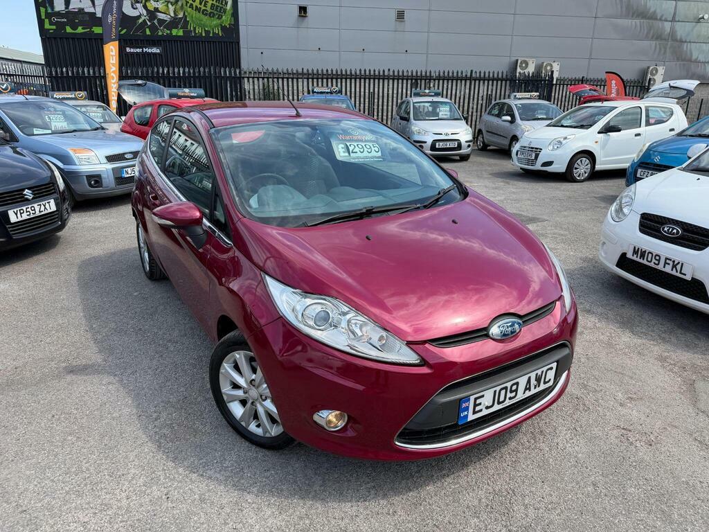 Ford Fiesta 1.4 Tdci Zetec Excellent Fuel Economy Relia Blue #1