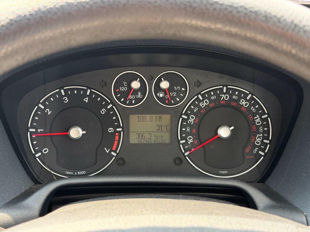 Ford Fusion 1.6 Tdci Plus Grey #20