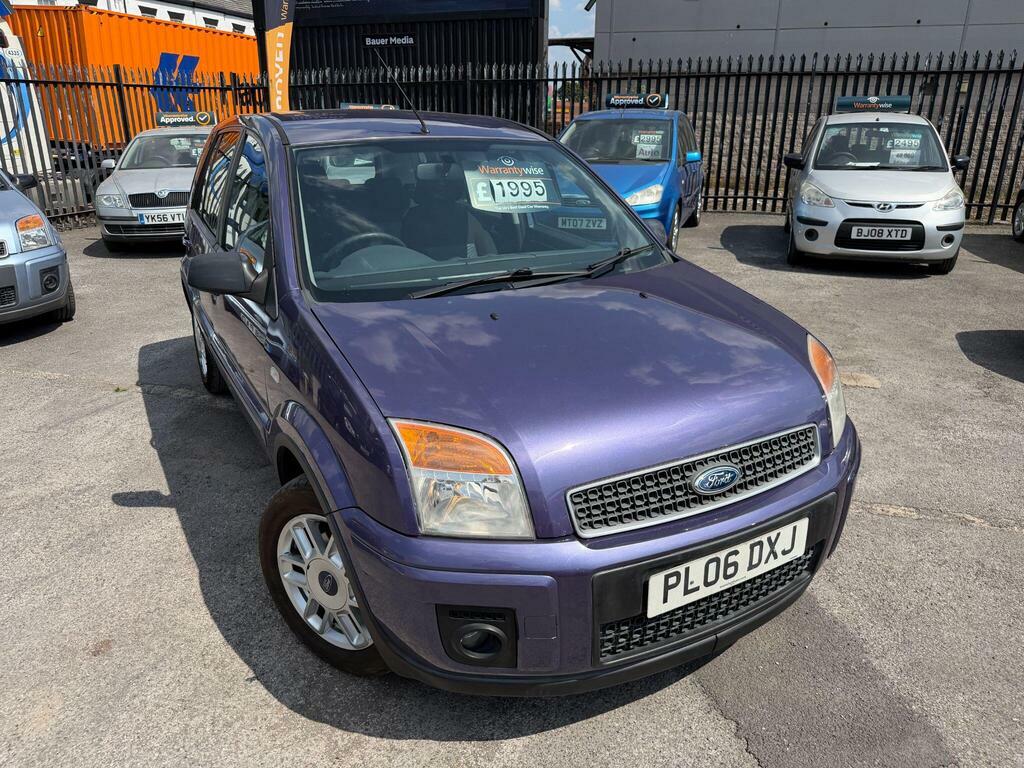 Ford Fusion 1.6 Zetec Climate Purple