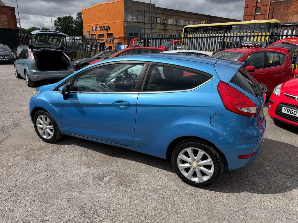 Ford Fiesta Titanium Blue #9