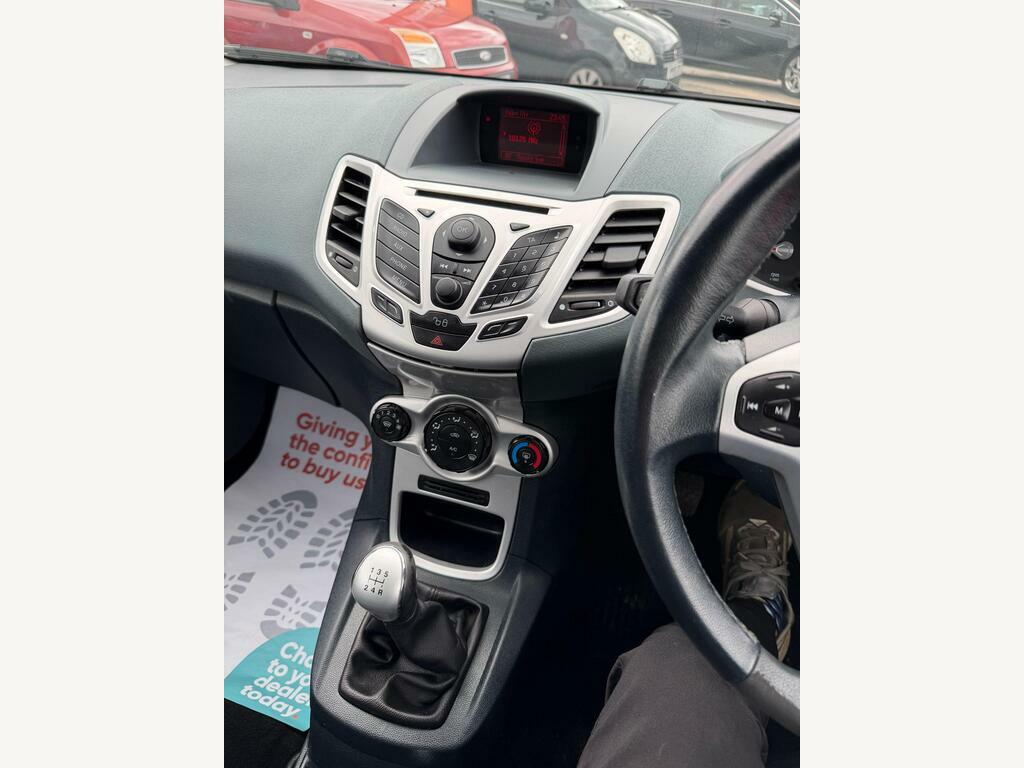 Ford Fiesta Titanium Blue #14