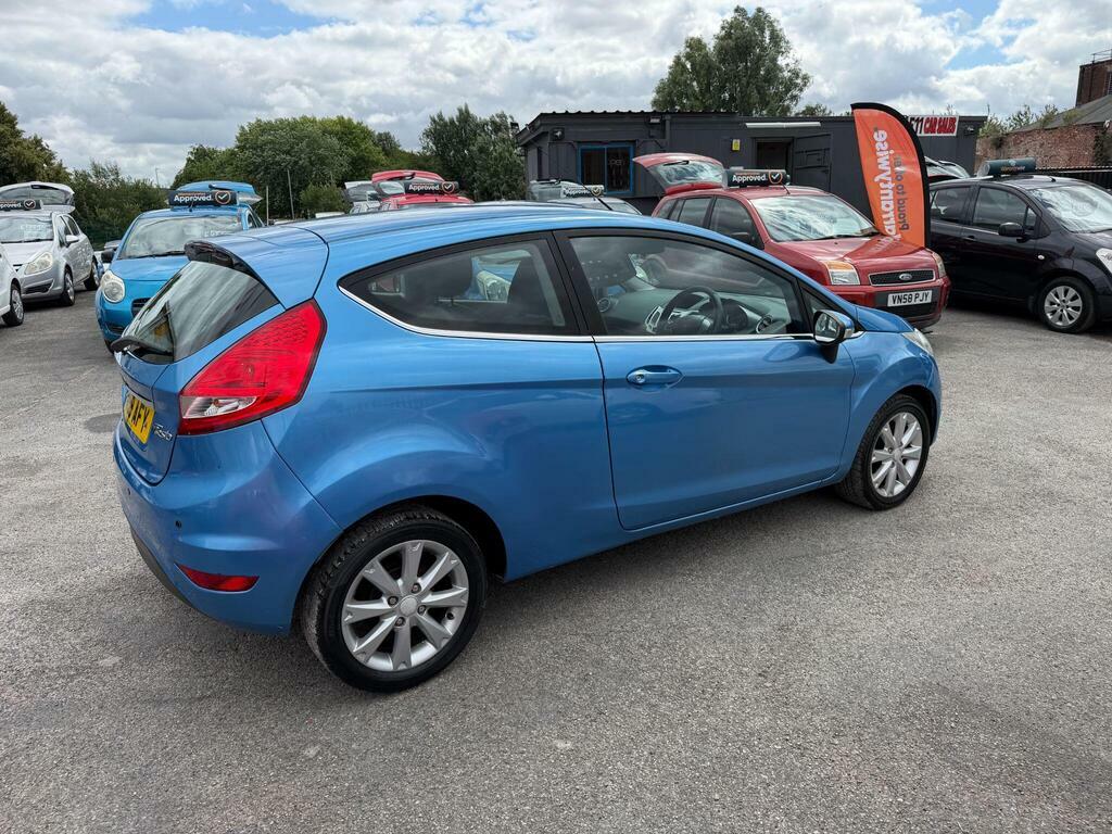 Ford Fiesta Titanium Blue #8