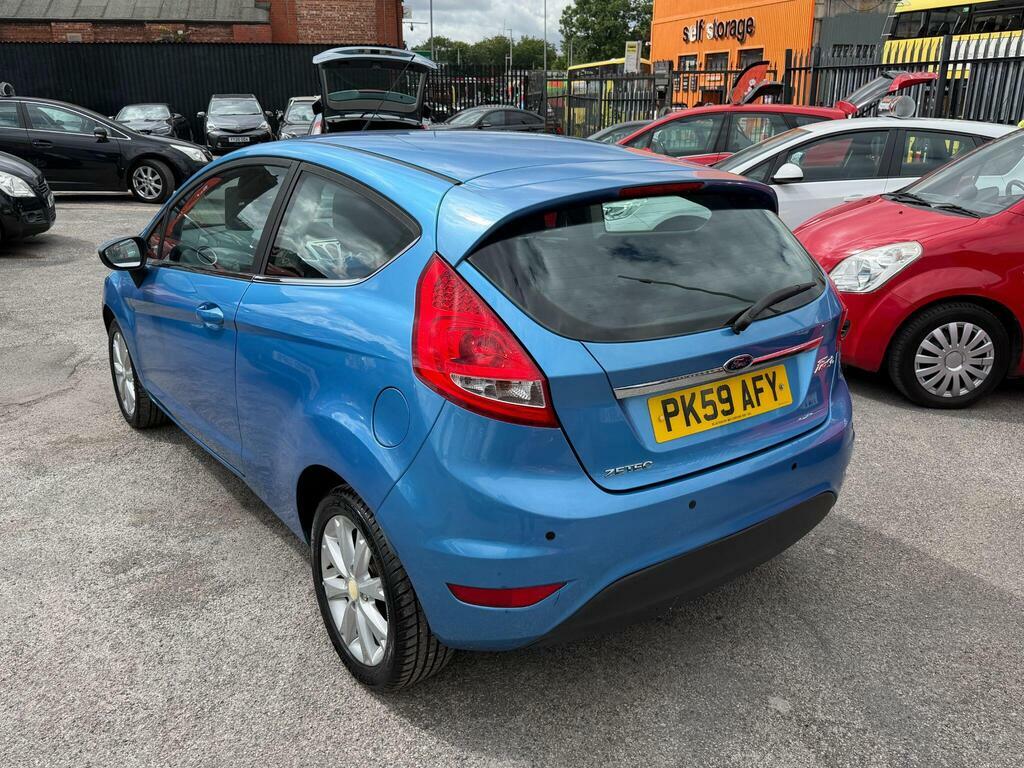 Ford Fiesta Titanium Blue #4