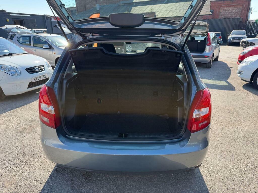 Skoda Fabia Se Blue #7