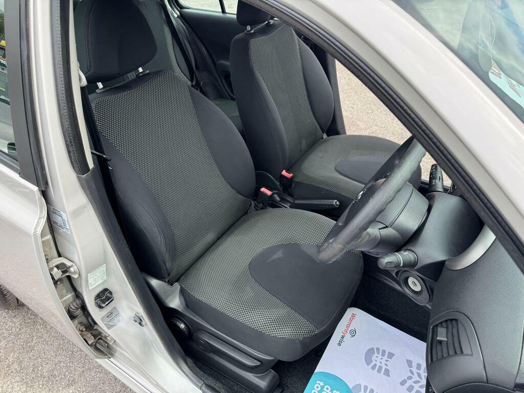 Nissan Micra 1.2 16V Acenta Grey #29
