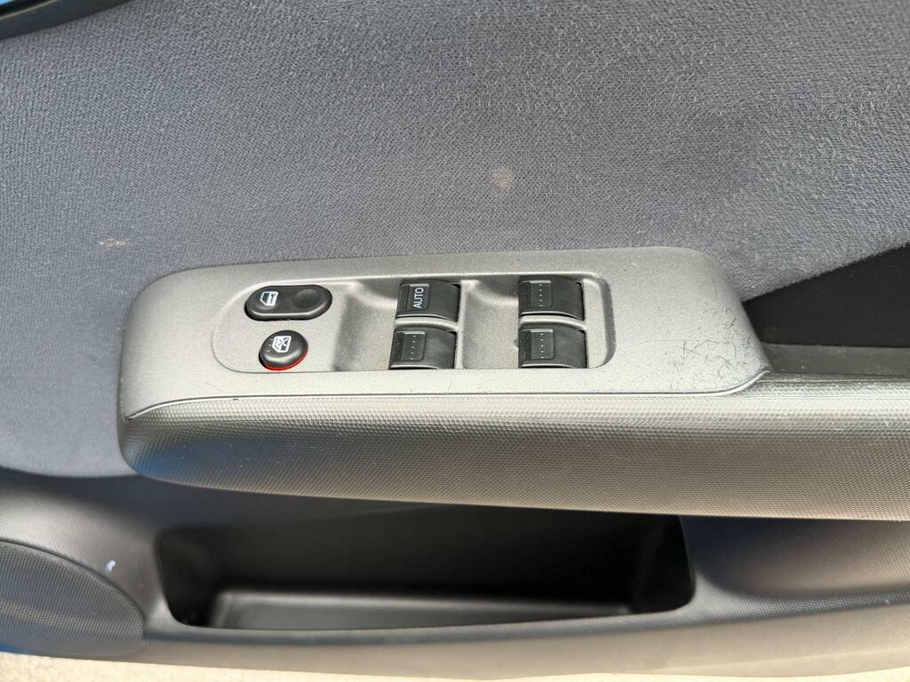 Honda Jazz Dsi Se Silver #18
