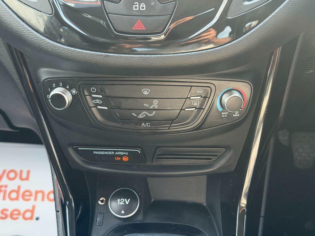 Ford B-Max 1.0T Ecoboost Zetec Euro 5 Silver #24