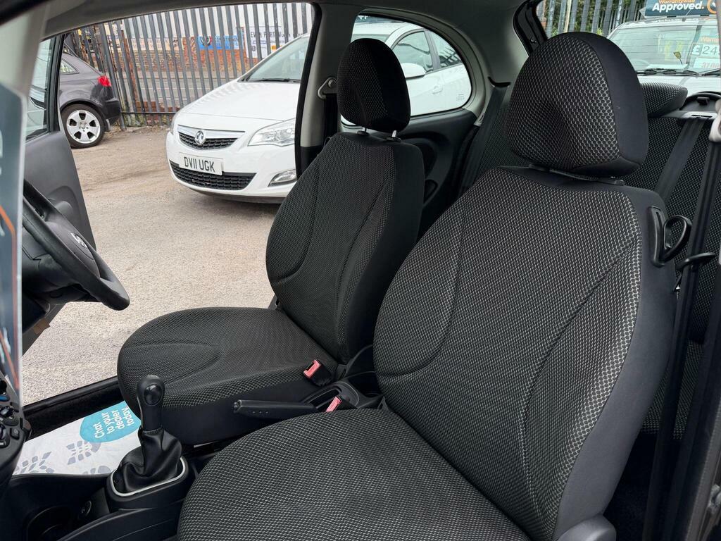 Nissan Micra 1.5 Dci N-tec Beige #29