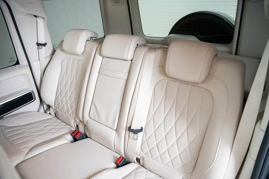 Mercedes-Benz G Class 2.9 G 400 D 4Matic Amg Line Premium 326 Bhp Grey #22