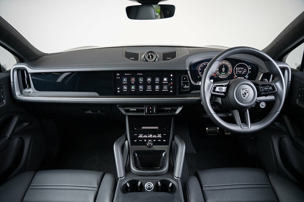 Porsche Cayenne V8 E-hybrid Turbo Grey #3