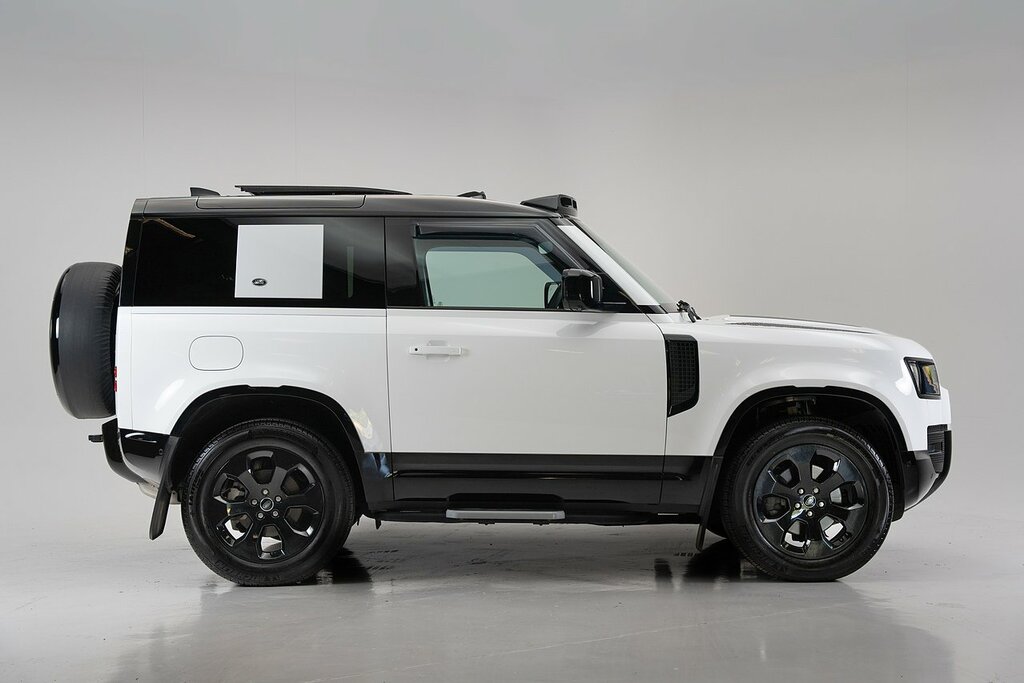Land Rover Defender 90 D250 Mhev X-dynamic Se WJ23DYP White #6