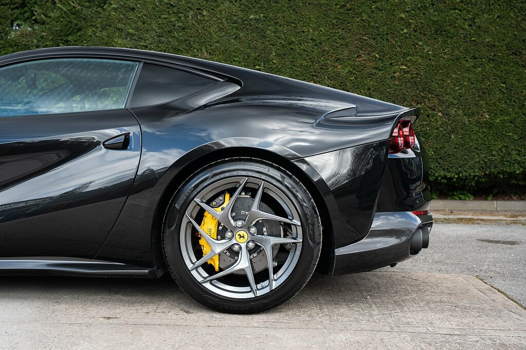 Ferrari 812 Superfast 6.5 V12 Coupe F1 Dct Euro 6 Ss 800 Red #24