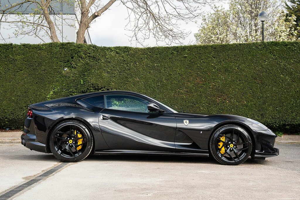 Ferrari 812 Superfast V12 Black #6