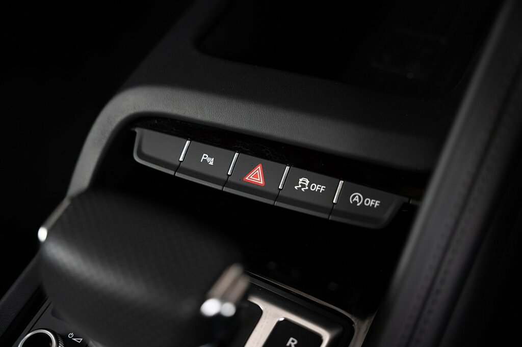 Audi R8 R8 Performance V10 Quattro Edition White #41