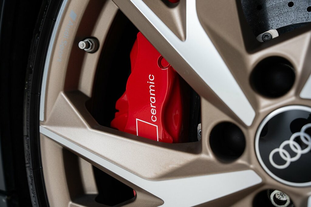 Audi R8 R8 Performance V10 Quattro Edition White #22
