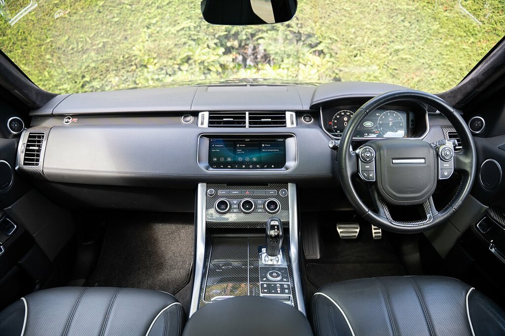 Land Rover Range Rover Sport V8 Svr YT17YXE Black #4