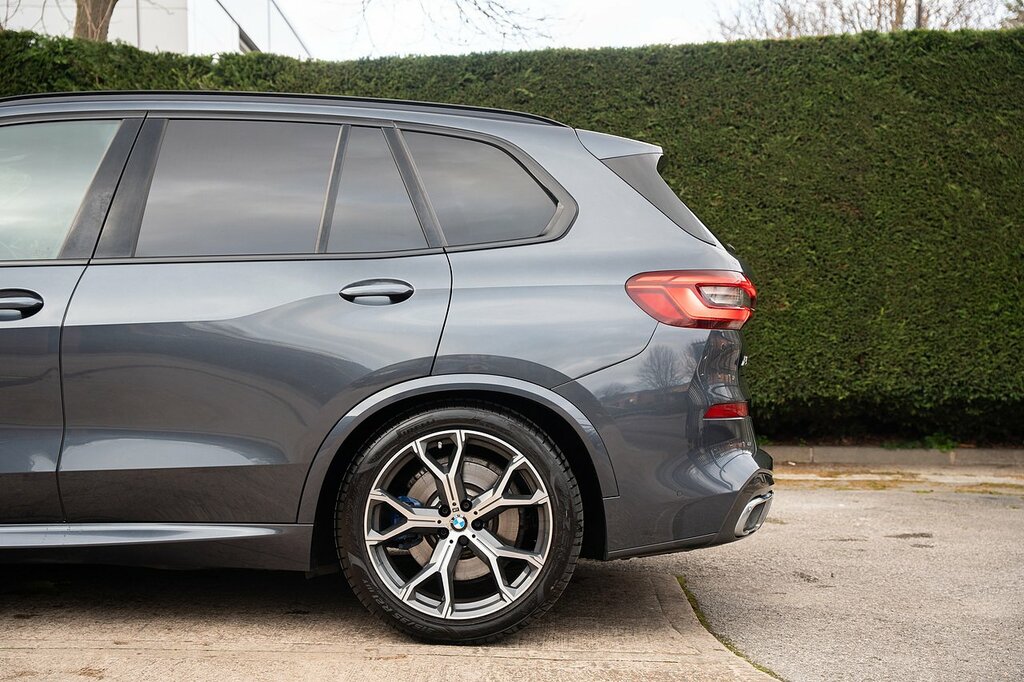 BMW X5 Xdrive M50d Black #30