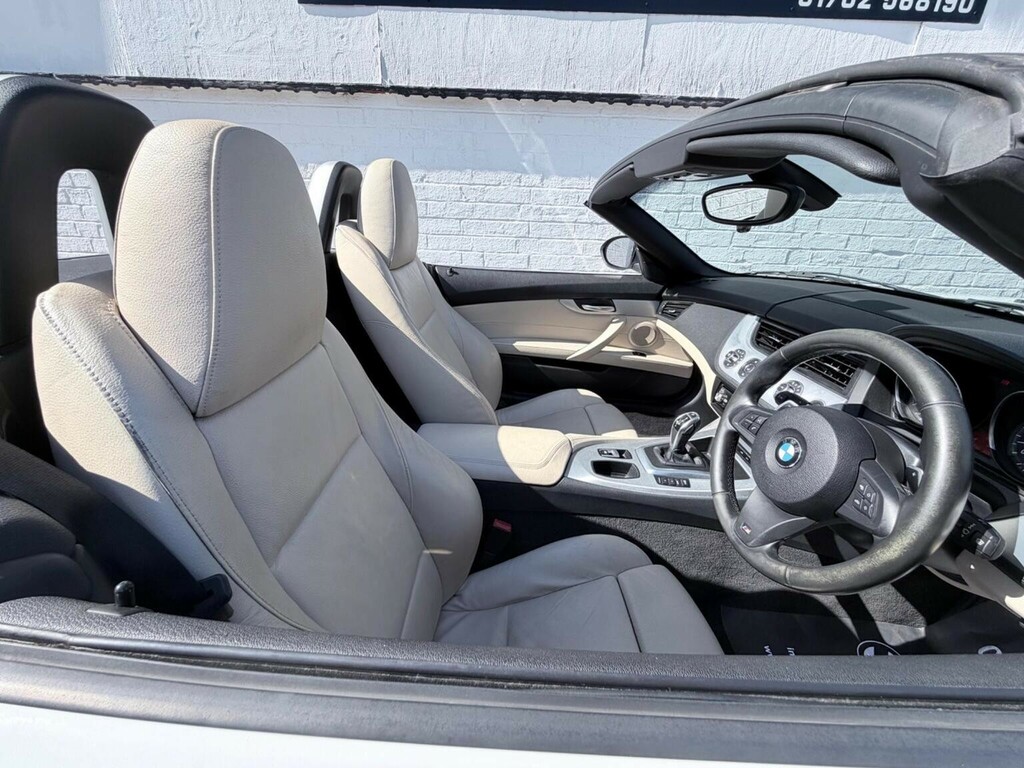 BMW Z4 Sdrive20i M Sport Roadster Silver #12